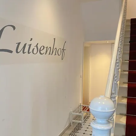 Luisenhof - Penthouse Apartamento